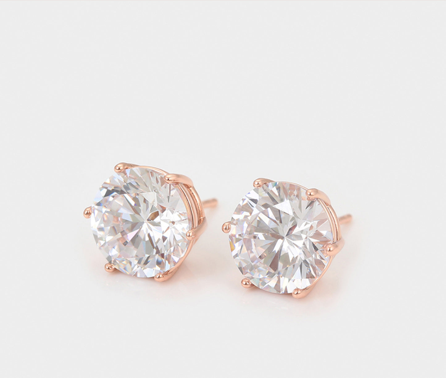 ARETES ADELA