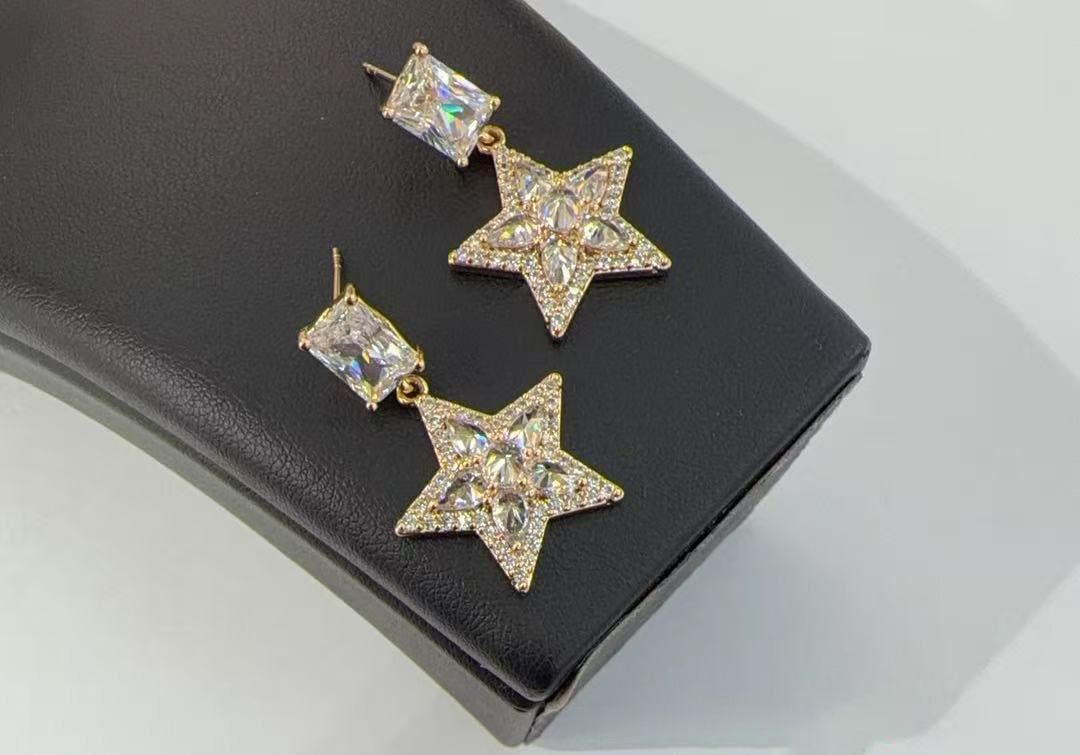 ARETES ECLIPSE