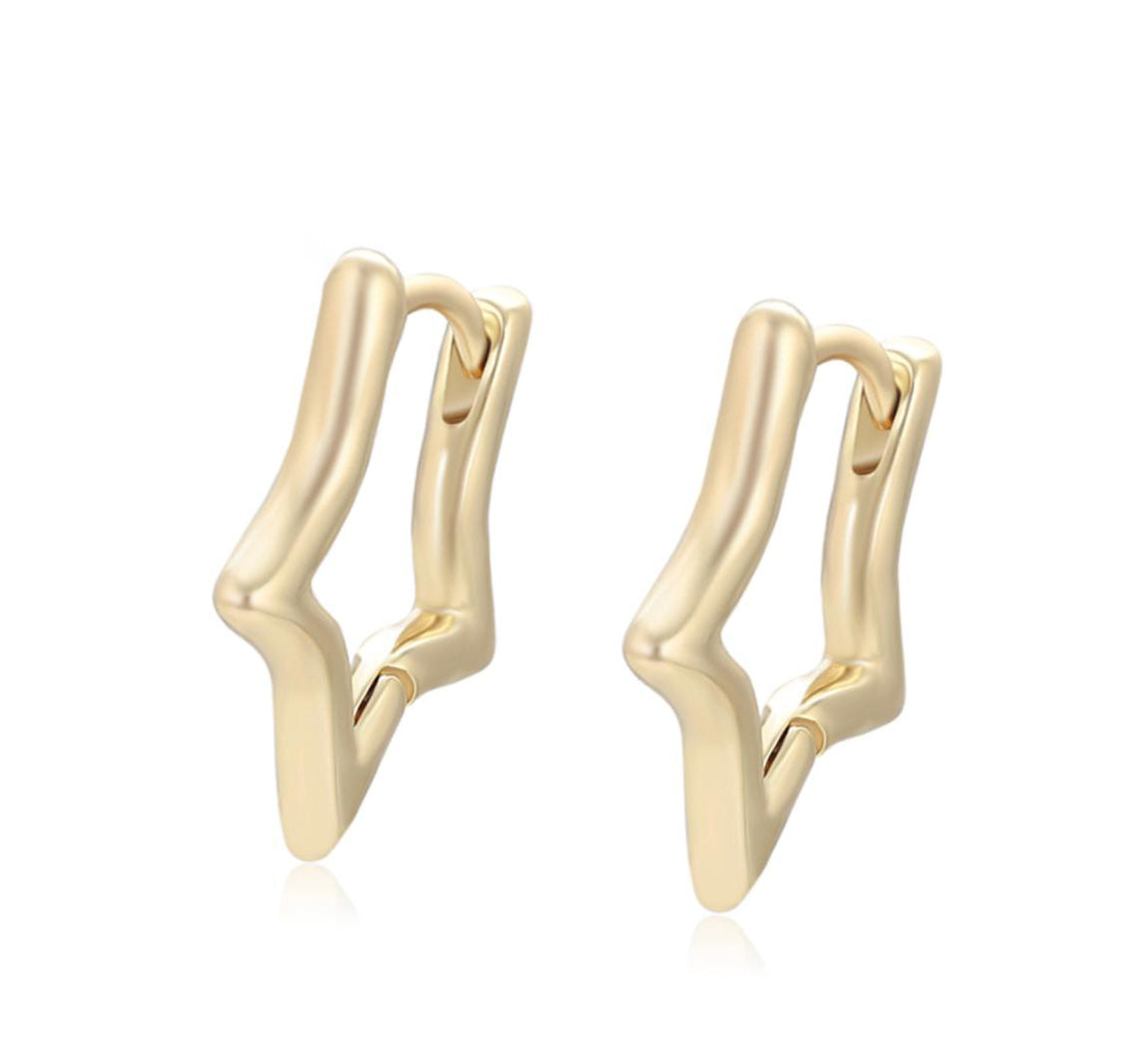 ARETES ESTRELLA