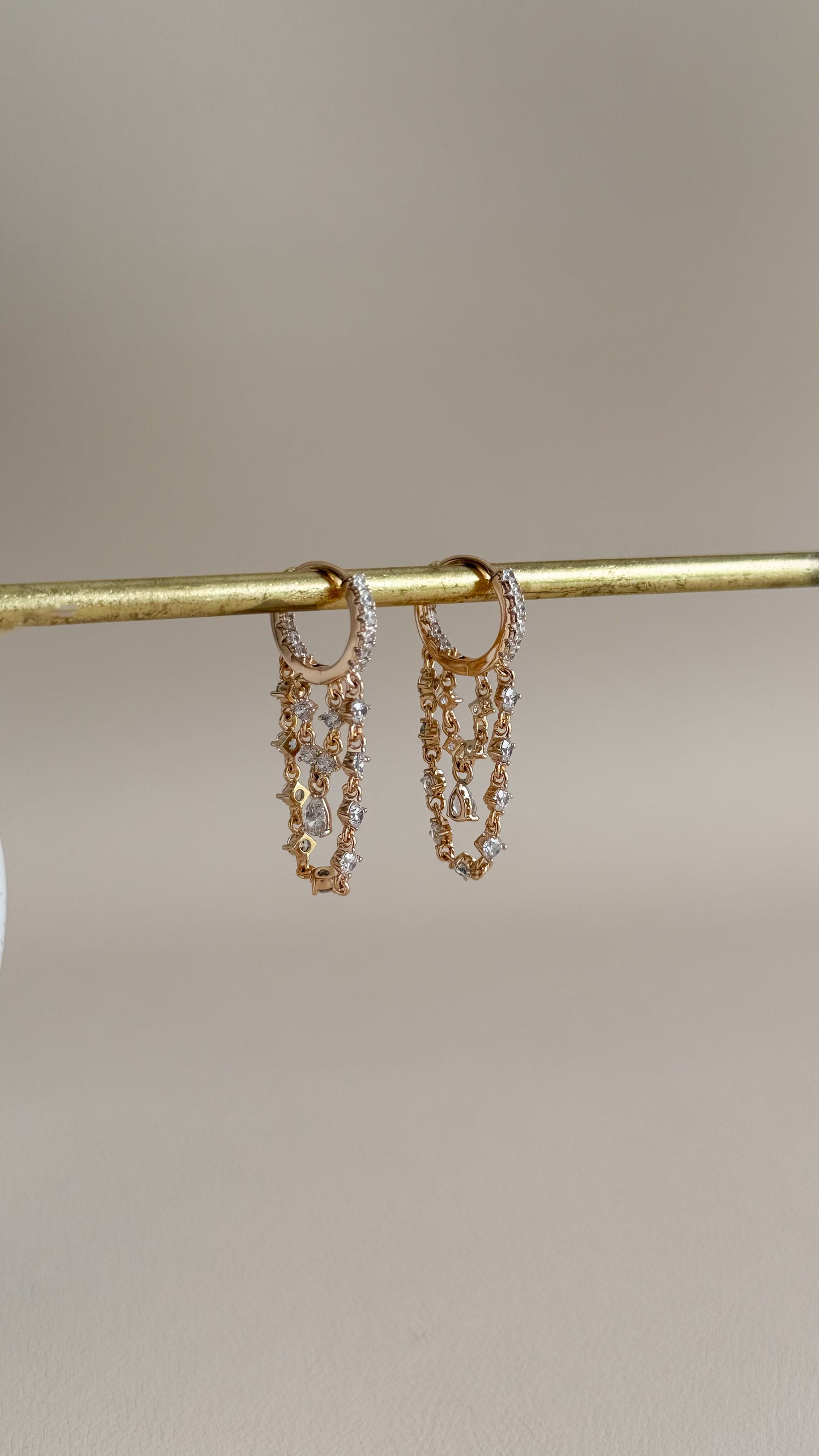 ARETES PRETZEL