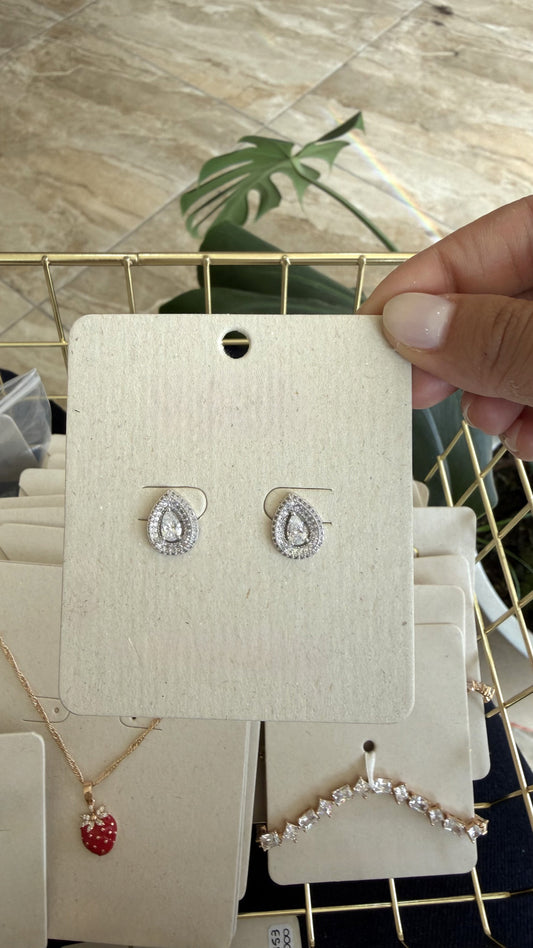 ARETES SILVER DROP