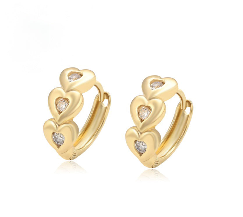 ARETES TRIPLE HEART