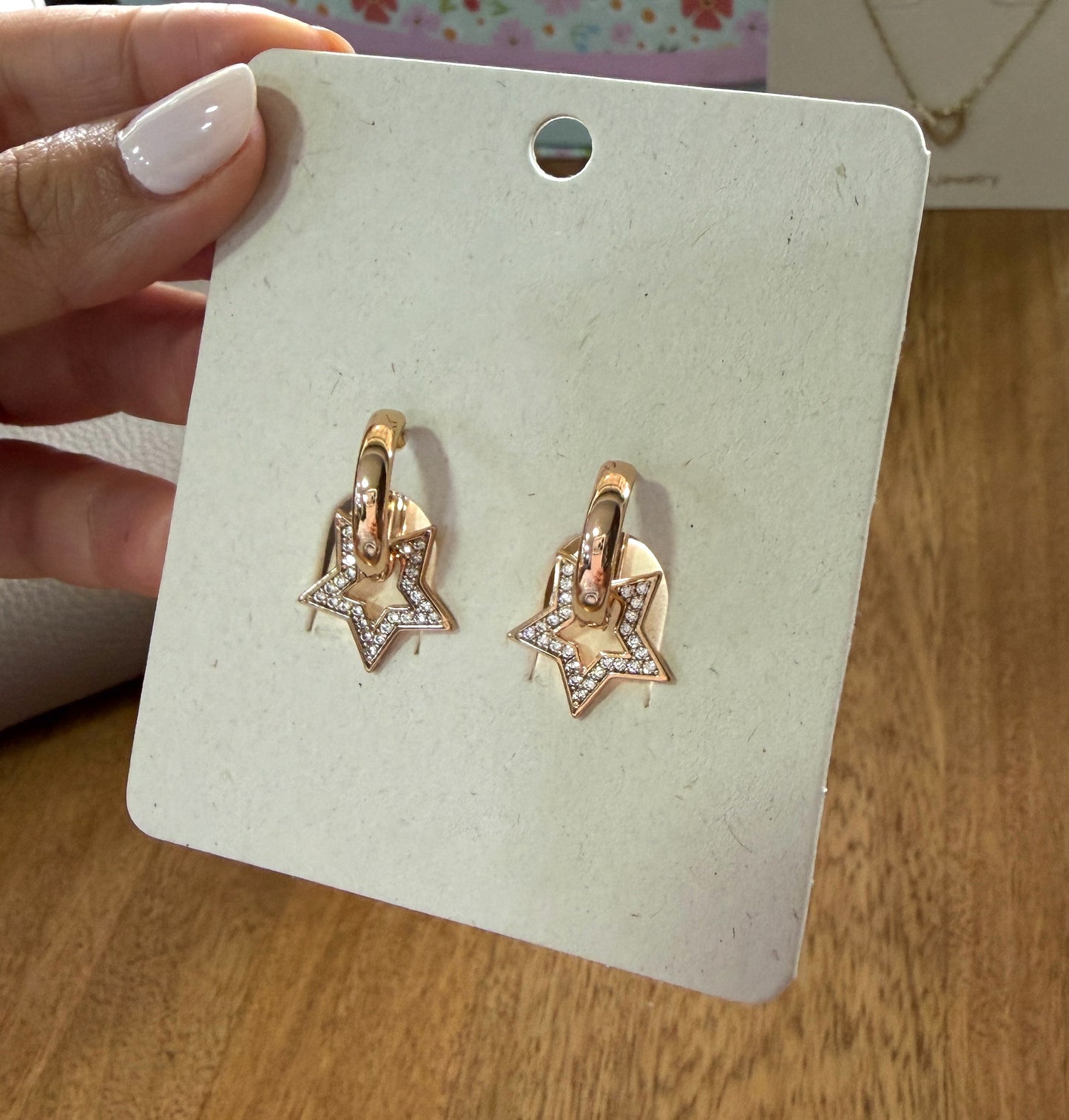 ARETES ARTEMIS