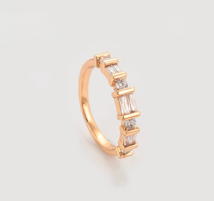 Anillo Hollow