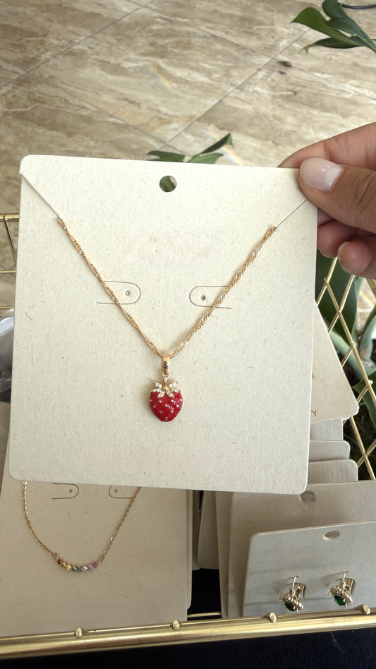 CADENA STRAWBERRY